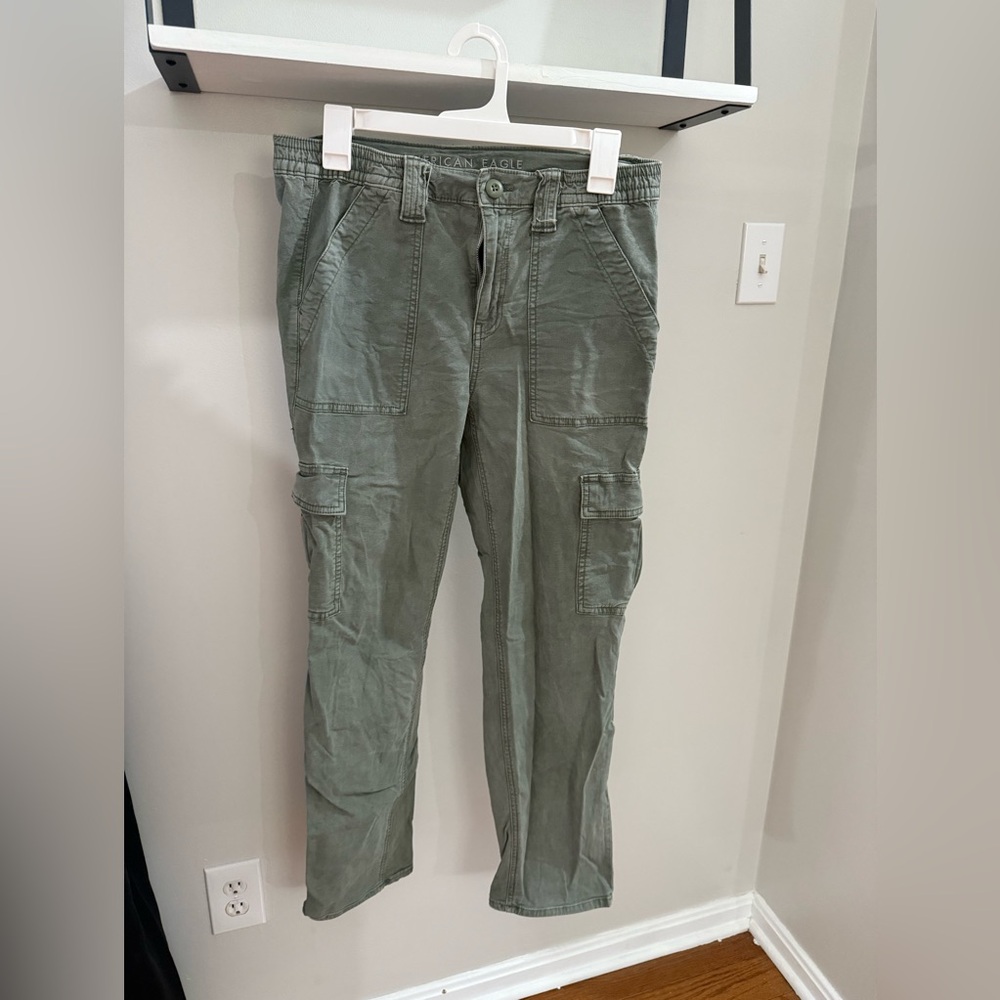 American Eagle
Green Khaki Trouser